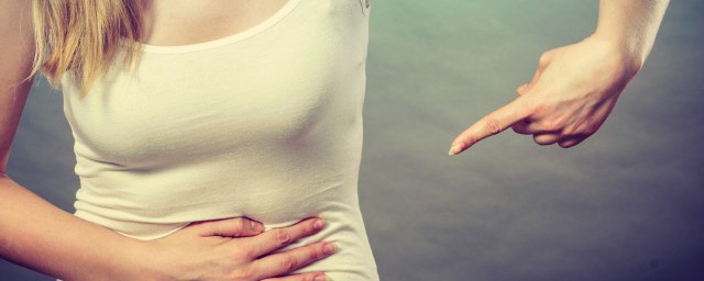 月经期注意事项和禁忌有哪些(女生月经期注意事项和禁忌)