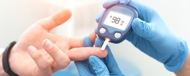 渗血的意思是什么(什么叫渗血、渗血是有血流出来吗)