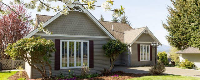 通过中介买房应注意什么(通过房产中介买房有哪些注意事项)