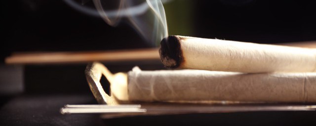 艾灸的时间在什么时候最合适(什么时候时间艾灸最好)