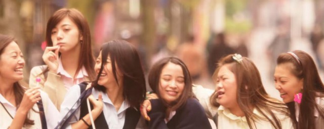 阳光姐妹淘的简介(阳光姐妹淘谁是谁)