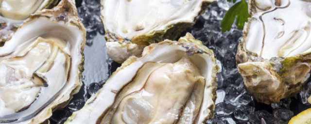 关于女人吃生蚝会增加雄性激素的问题(女生吃多生蚝会影响雌性激素水平下降吗)