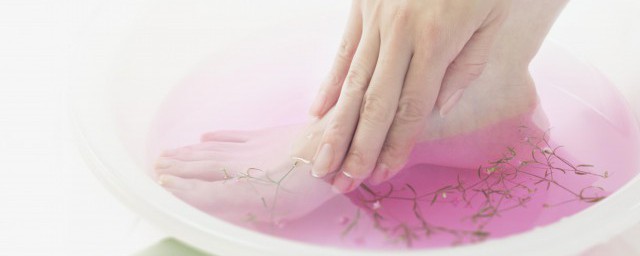 护眼的足疗是什么(足疗洗眼睛有什么好处)