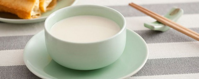 黑豆豆浆家常做法分享(黑豆豆浆的做法大全家常)