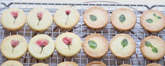 曲奇要如何储存呢(曲奇吃不完怎么保存)