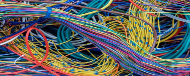 电气设计图纸中各种符号分别代表什么含义(电气图形符号主要包括)