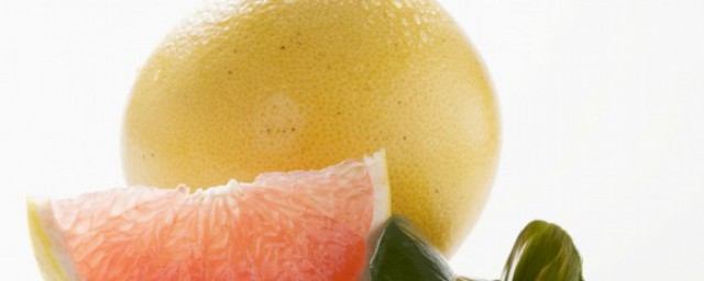 柚子不能和牛奶一起吃的原因(柚子是不是不能和牛奶一起吃)
