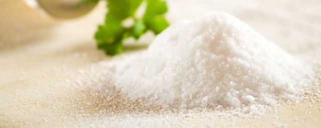 小苏打能否用盐代替(小苏打能代替盐吗)