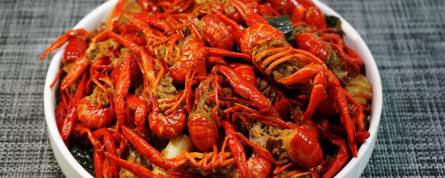 小龙虾冷冻半年的方法有哪些(做好的小龙虾冷冻能保存多久)