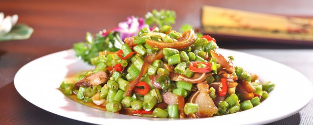 猪耳朵豆角怎么做好吃(猪耳朵豆角怎样做好吃)