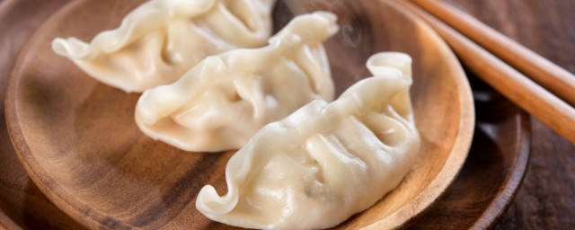 包饺子的面粉需不需要用酵母(饺子面粉需要放酵母吗)