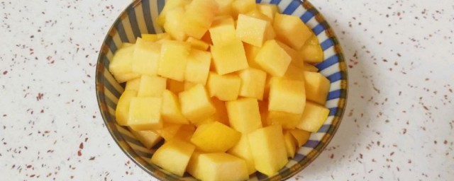 黄桃和香瓜榨汁味道如何(黄桃和什么水果榨汁)