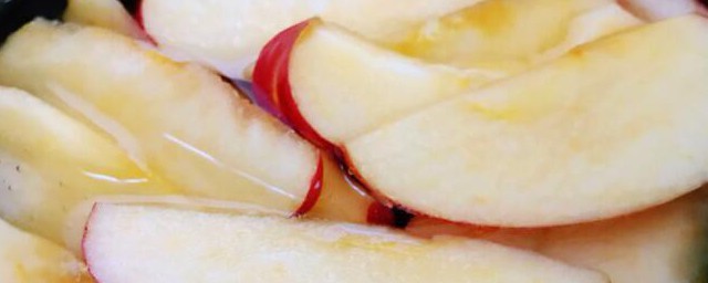 苹果煮水晚上不能喝的原因(晚上吃苹果煮水好不好)