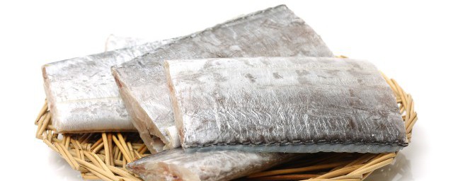 带鱼发黄可不可以吃(带鱼变黄还能吃了吗?)