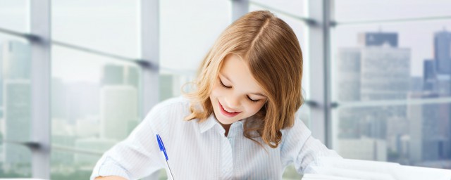 精心地填空(仔细地填空)