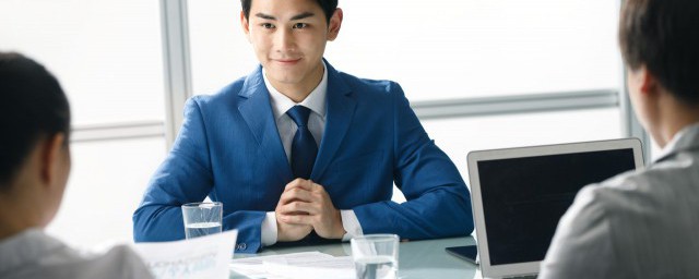竞聘面试技巧和注意事项有哪些(公司竞聘面试回答技巧)