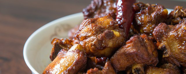 怎么做红烧排骨(怎么做红烧排骨好吃又简单视频)