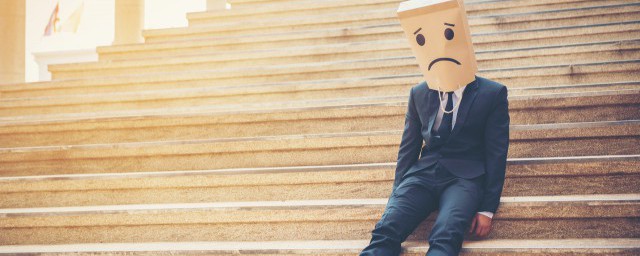 关于人生感悟的伤感句子(最伤感的人生感悟短句)