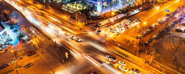 关于动静结合描写的好处(运用动静结合的好处)