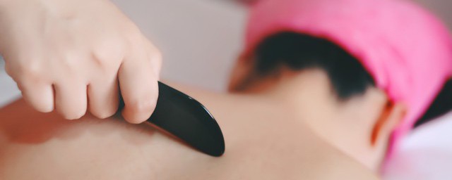 刮毛是逆刮是吗(刮毛是顺着还是逆着刮)