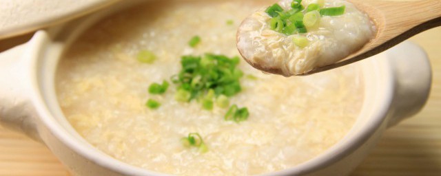 晚上喝粥优点缺点(晚上常喝粥好吗)