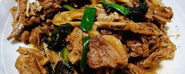 紫苏焖鸭的广东做法步骤(沙姜紫苏焖鸭的广东做法)