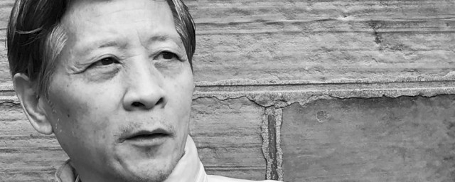 飞向太空港作者是谁呢(飞向太空港是什么中的一部作者是谁)