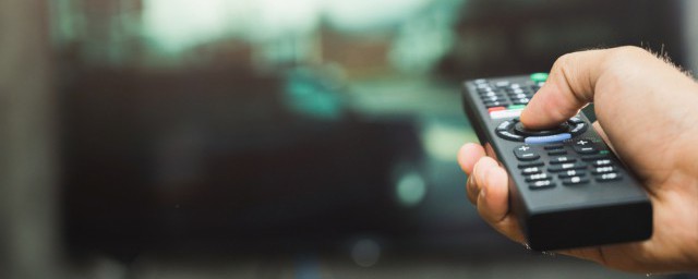 电视剧牵手有哪些演员(电视剧牵手女主角是谁)