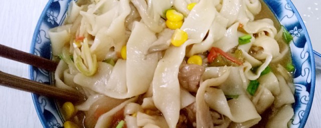 家常手擀面的做法小窍门(家用手擀面的做法)