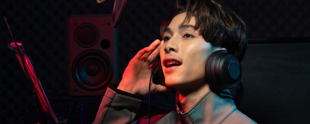 我想要歌曲的歌词(我想要唱首歌的歌词)