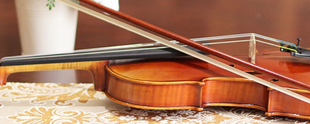 小提琴如何保养(小提琴的保养与使用方法)