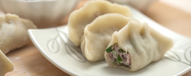 拌饺子馅好吃的窍门(饺子馅如何拌好吃)