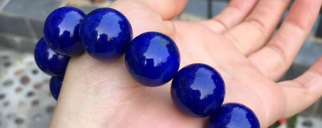 青金石佩戴禁忌有什么(佩戴青金石有什么好处)