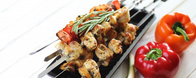 自制肉串的方法(肉串制作方法)