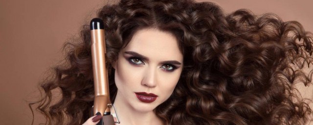 染了蓝黑色是否还能染其他颜色(染完蓝黑色还可以染别的颜色吗)