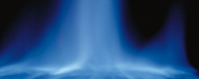 氢气燃烧的火焰的颜色(氢气燃烧产生火焰的颜色)