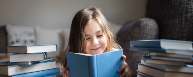 崎岖是什么意思(带娃日渐沉迷带娃道路崎岖是什么意思)