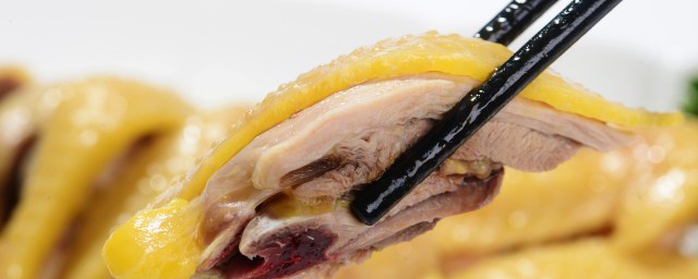 白斩鸡的烹饪方法(白斩鸡怎样做)