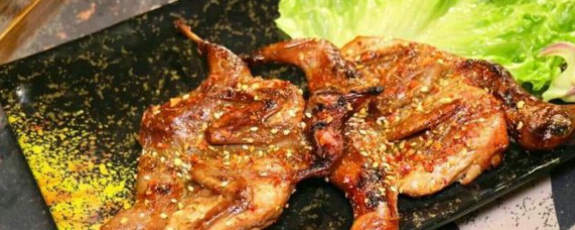 烤鹌鹑的做法步骤(烤鹌鹑的做法及配料视频窍门)
