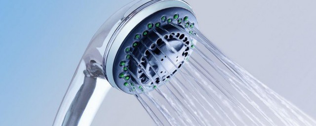 买花洒的注意事项有哪些(买花洒头需要注意什么)