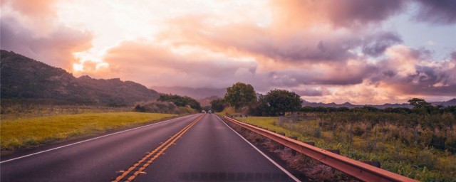道路红线的意思简介(红线表示什么)