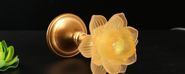 莲花灯的寓意分享(莲花灯寓意代表什么意思)