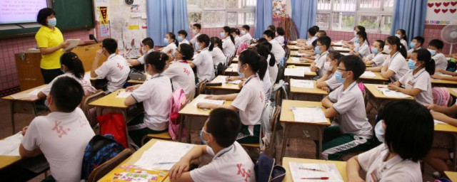 梅花香自苦寒来的后一句(梅花香自苦寒来的前面一句)