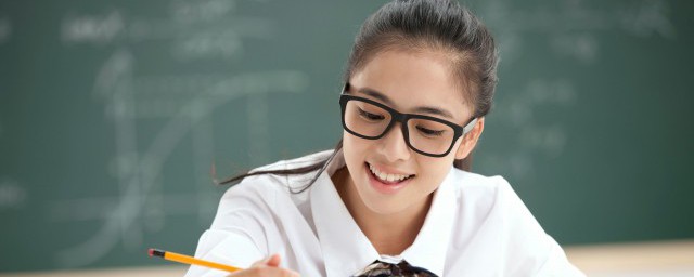 成语隽永含蓄什么意思(含有隽永的成语)