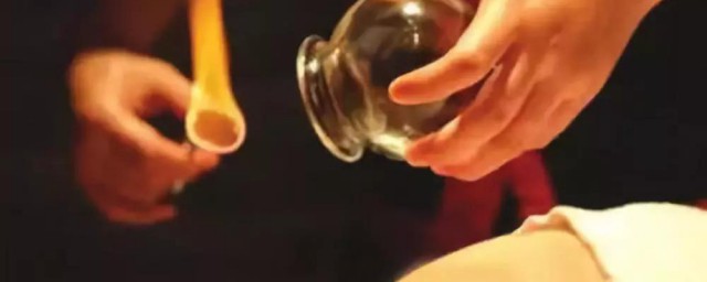 拔罐的注意事项介绍(拔罐应注意哪些事项)