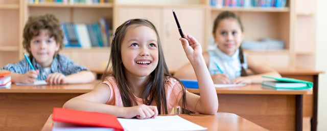 渔家傲古诗全文加译文(渔家傲古文翻译)