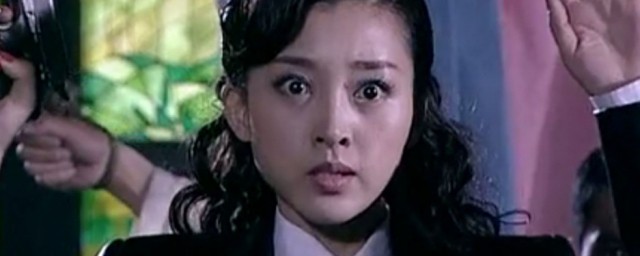 黑玫瑰电视剧简介(黑玫瑰是哪个电视剧里的)