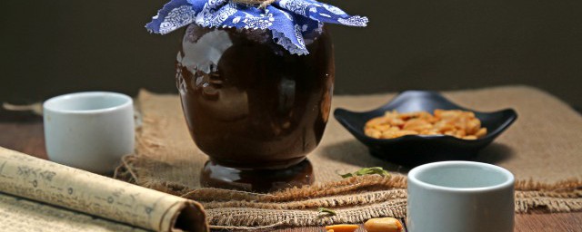 喝酒能不能吃巧克力(喝酒能不能吃巧克力糖)