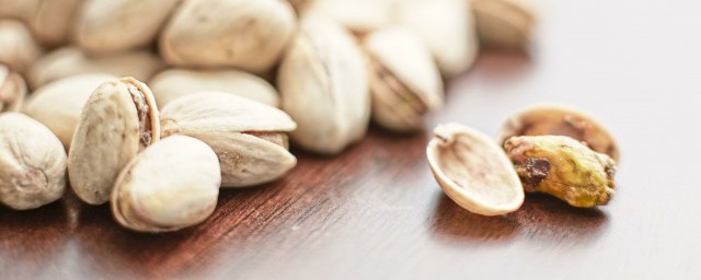 开心果有哪些人不能吃(开心果能不能吃)