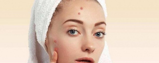 下巴长痘注意事项(下巴处长痘怎么办)